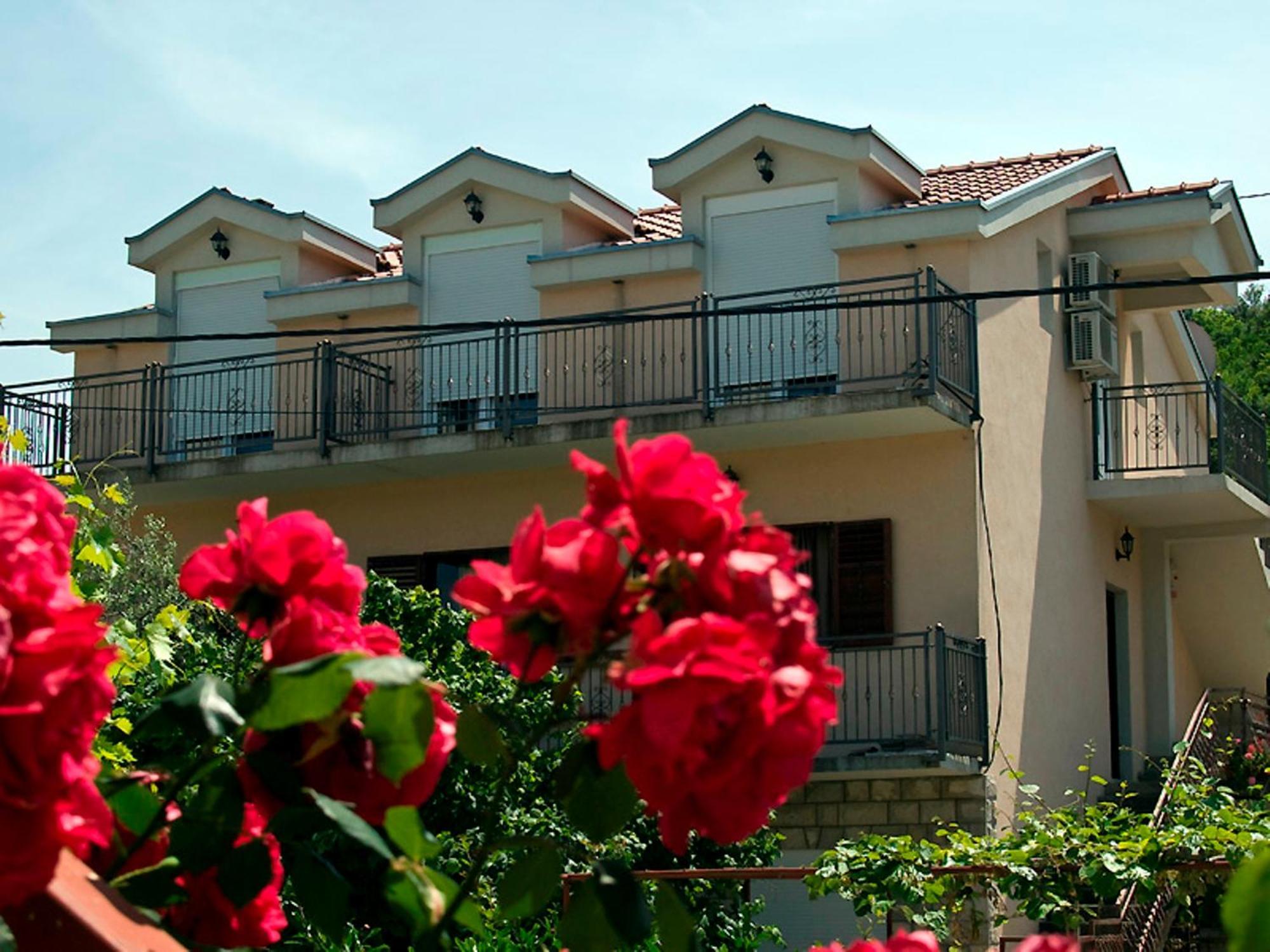 Franic Bacina Lakes Apartments Ploce  Exterior photo